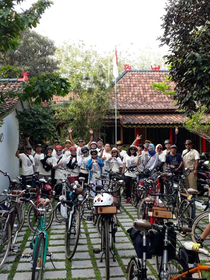 Sonosewu Guesthouse Yogyakarta Kültér fotó