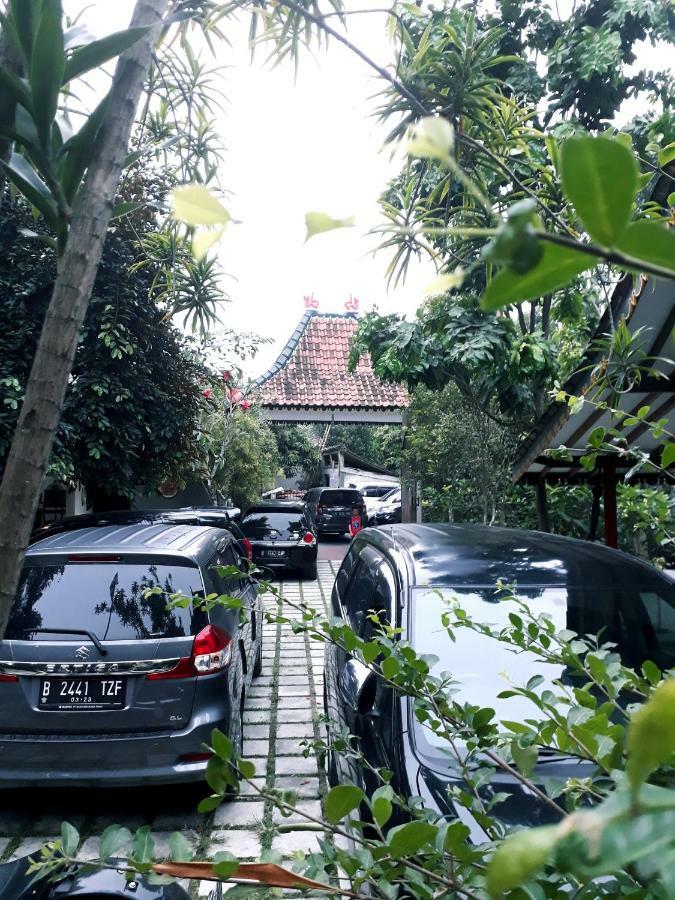 Sonosewu Guesthouse Yogyakarta Kültér fotó